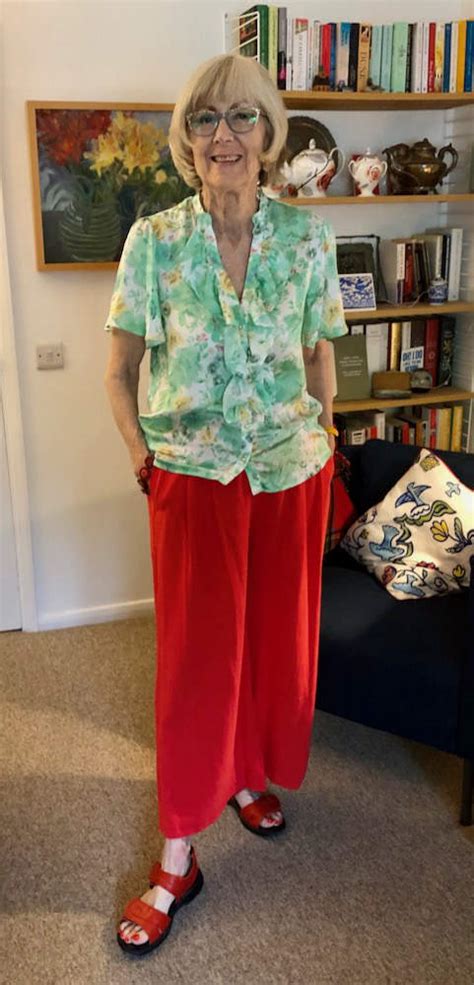 frugal fashion shopper|frugal fashionista blog.
